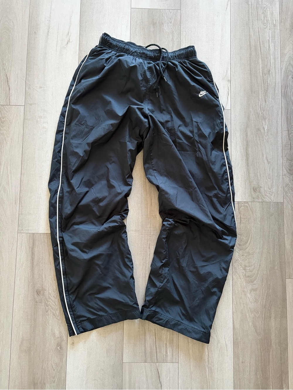 Nike Y2K Men’s Black Windbreaker Track Pants Drawstring Size L